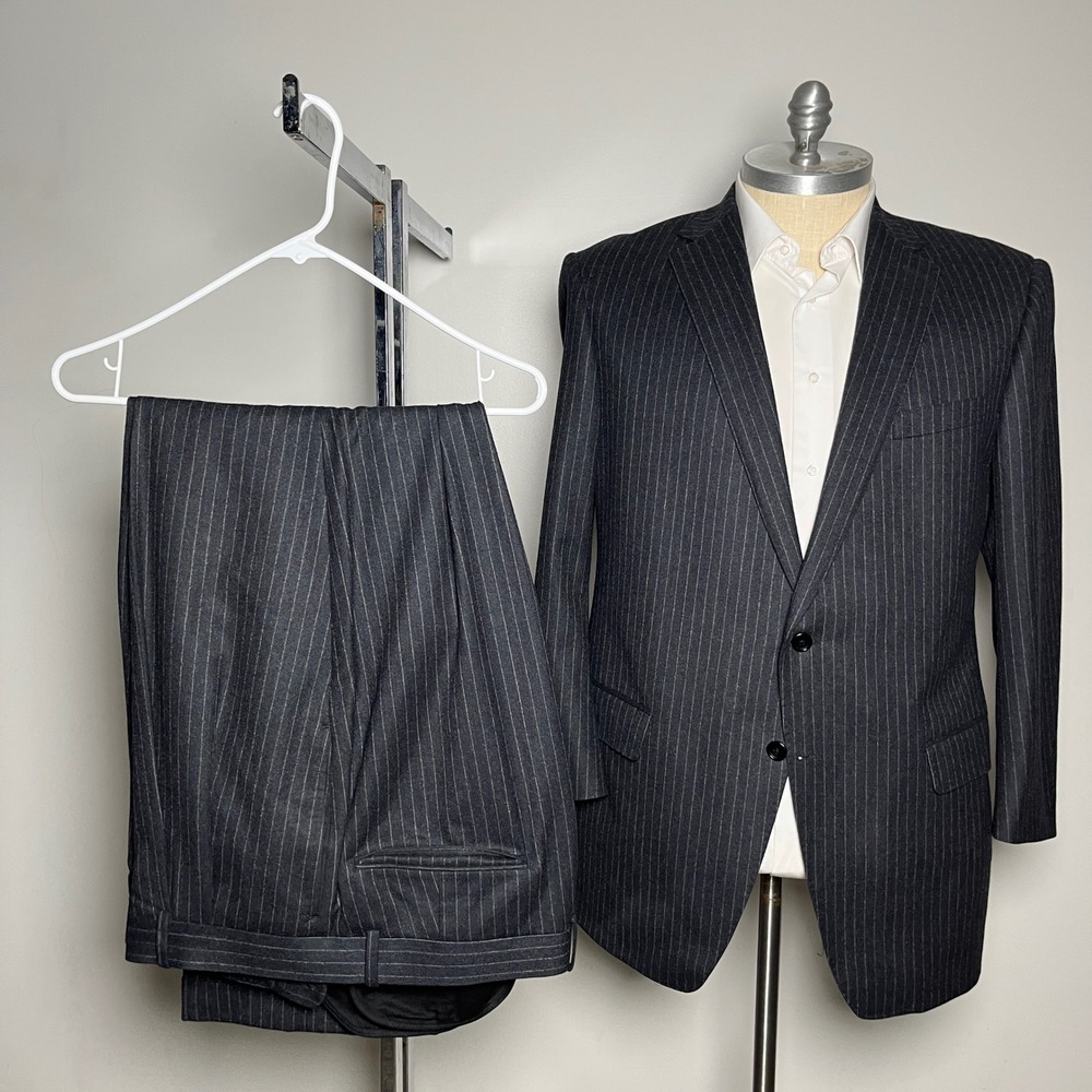 Custom Tailored 2-Piece Suit Mens 44R 42W Charcoal‎ Grey Pinstripe Wool Business